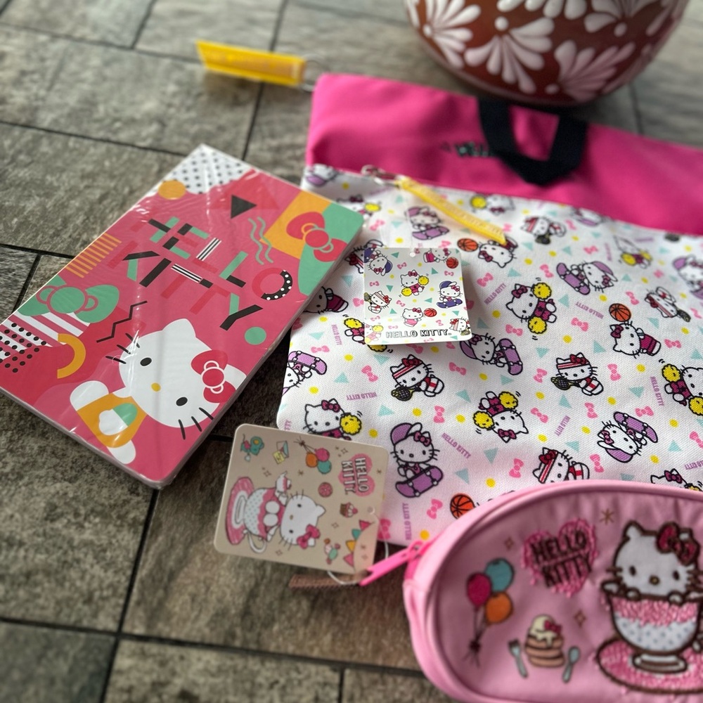 NWT Authentic Hello Kitty Bundle - Picture 2 of 12